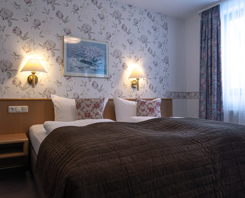 Doppelzimmer Hundskopf 13 – Doppelbett