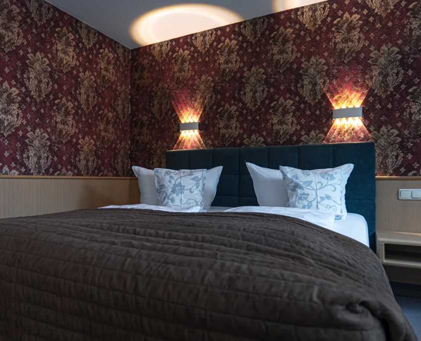 Ein-Raum-Suite Silberblick 120 – Doppelbett Detail