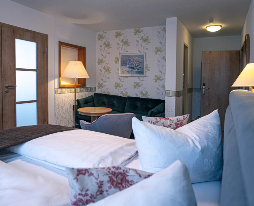 Familien-Suite Rennsteig 112 – Blick in den Raum