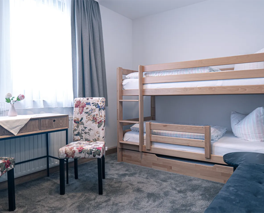 Familien-Suite Schneekopf 14 & 114 – Doppelstockbett für Kinder
