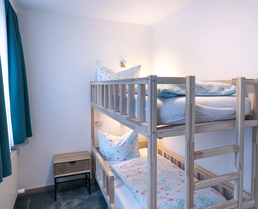 Familien-Suite Sonnenberg 128 – Doppelstockbett für Kinder